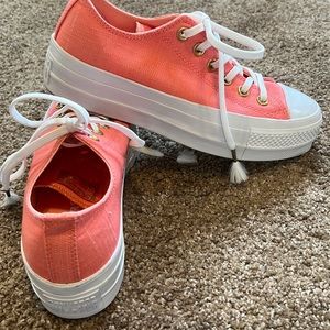 Converse platform sneakers